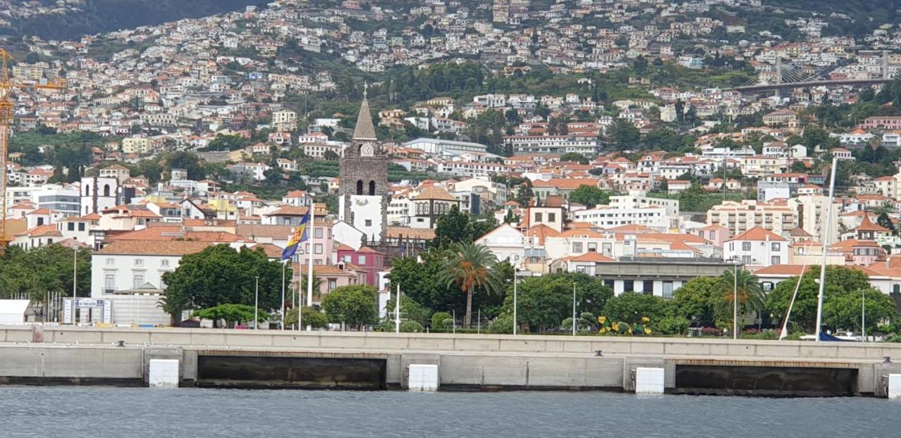 Edificio Charles 101 Daire Funchal Dış mekan fotoğraf